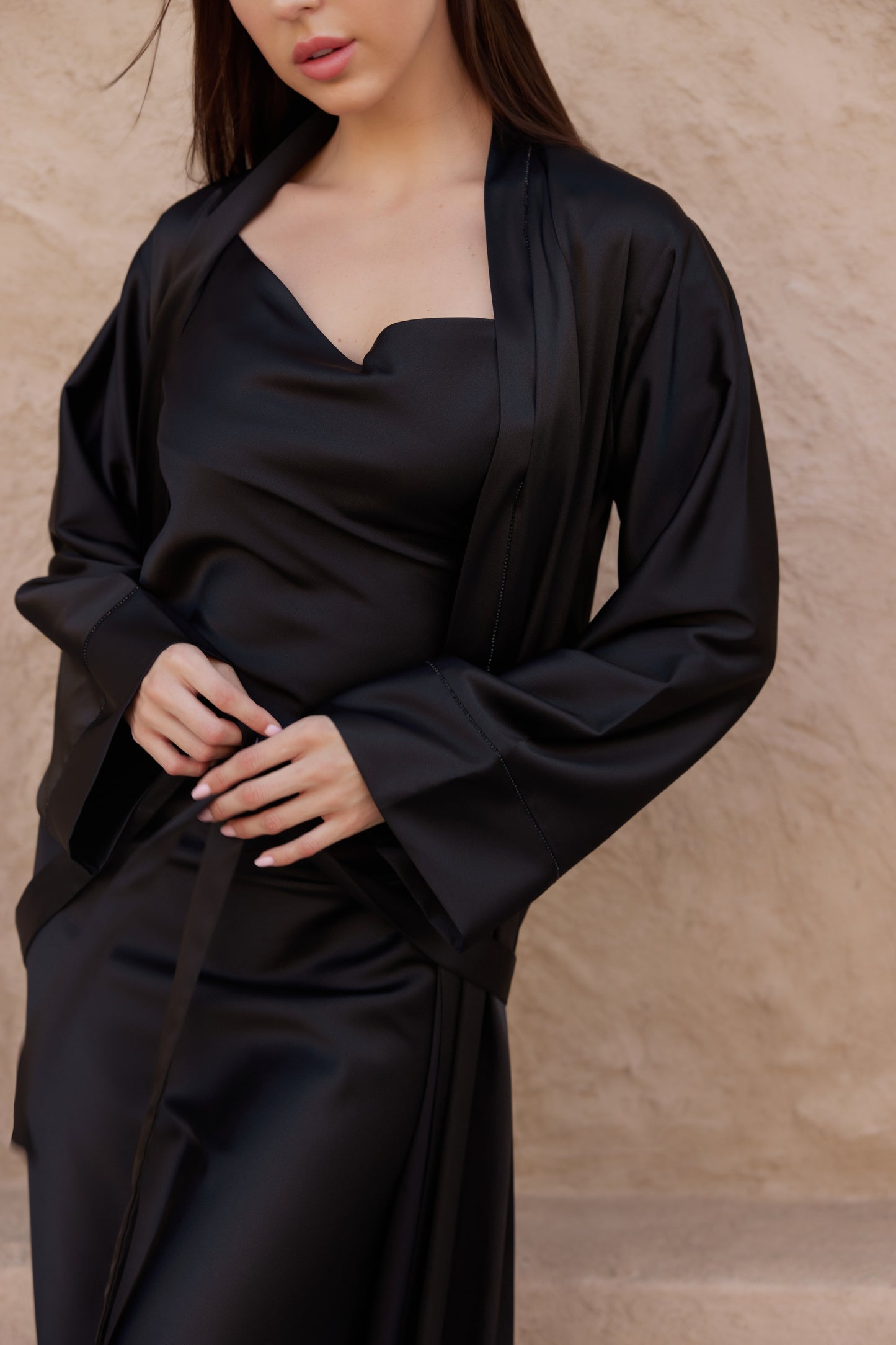 Emirati Satin black - Flaya