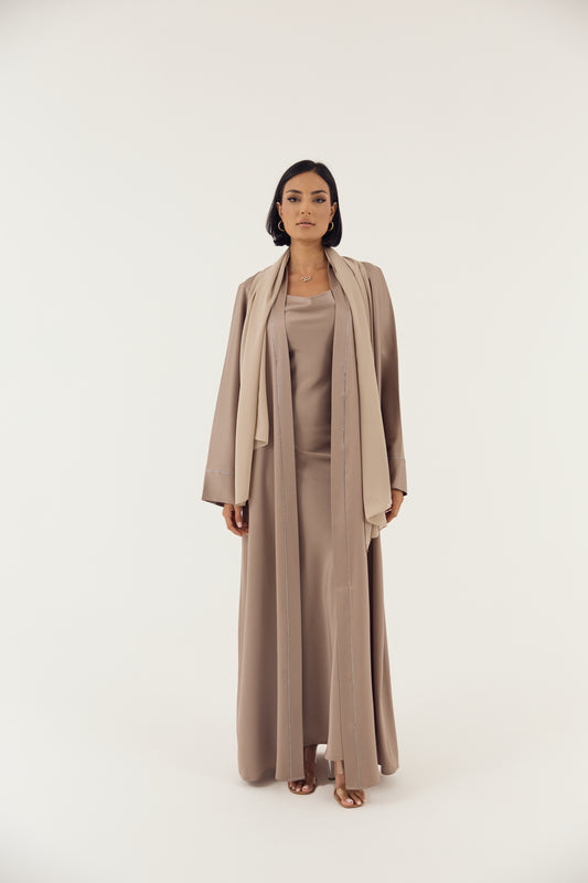 4-Piece Emirati Satin Set