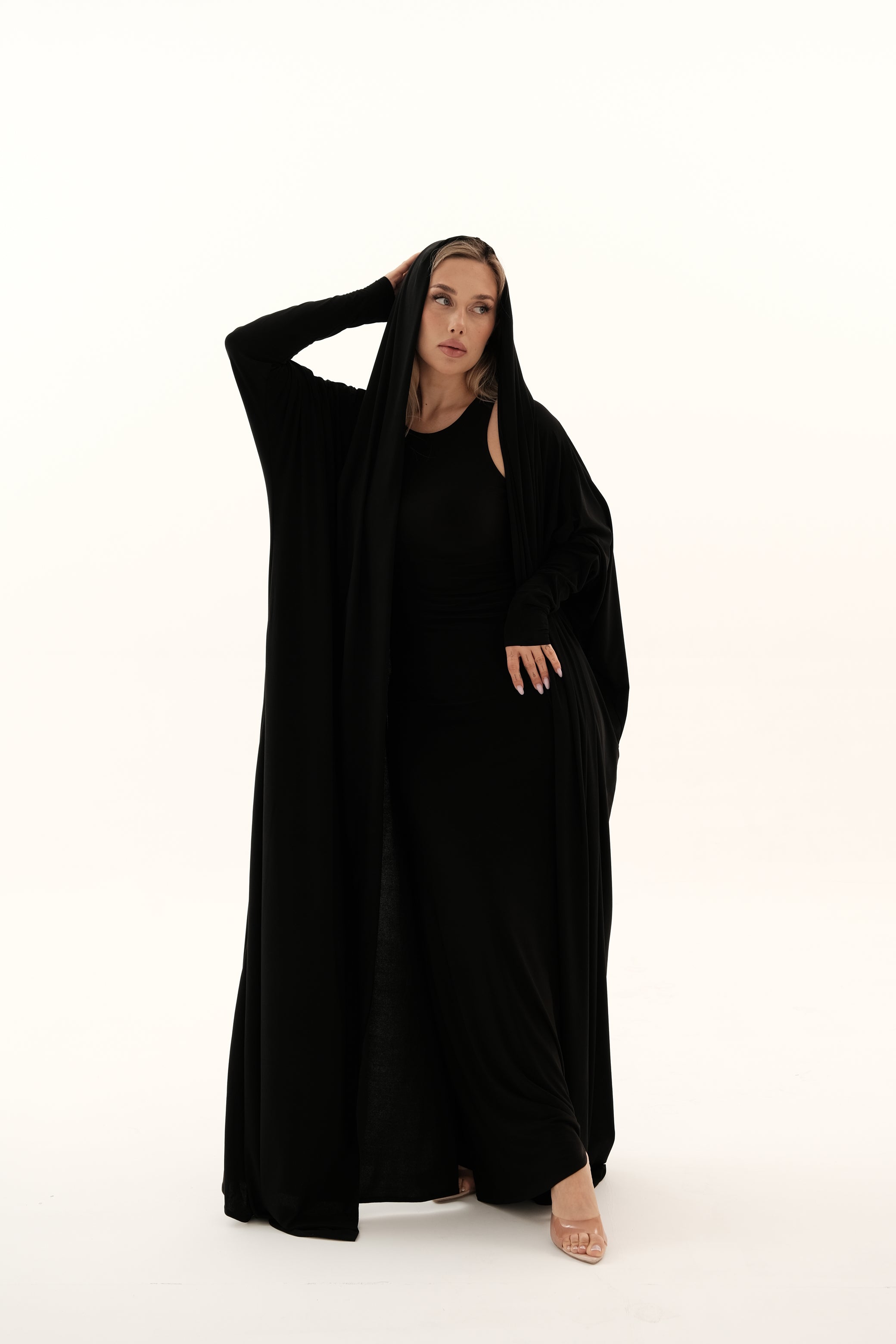 Stretching Abaya Black