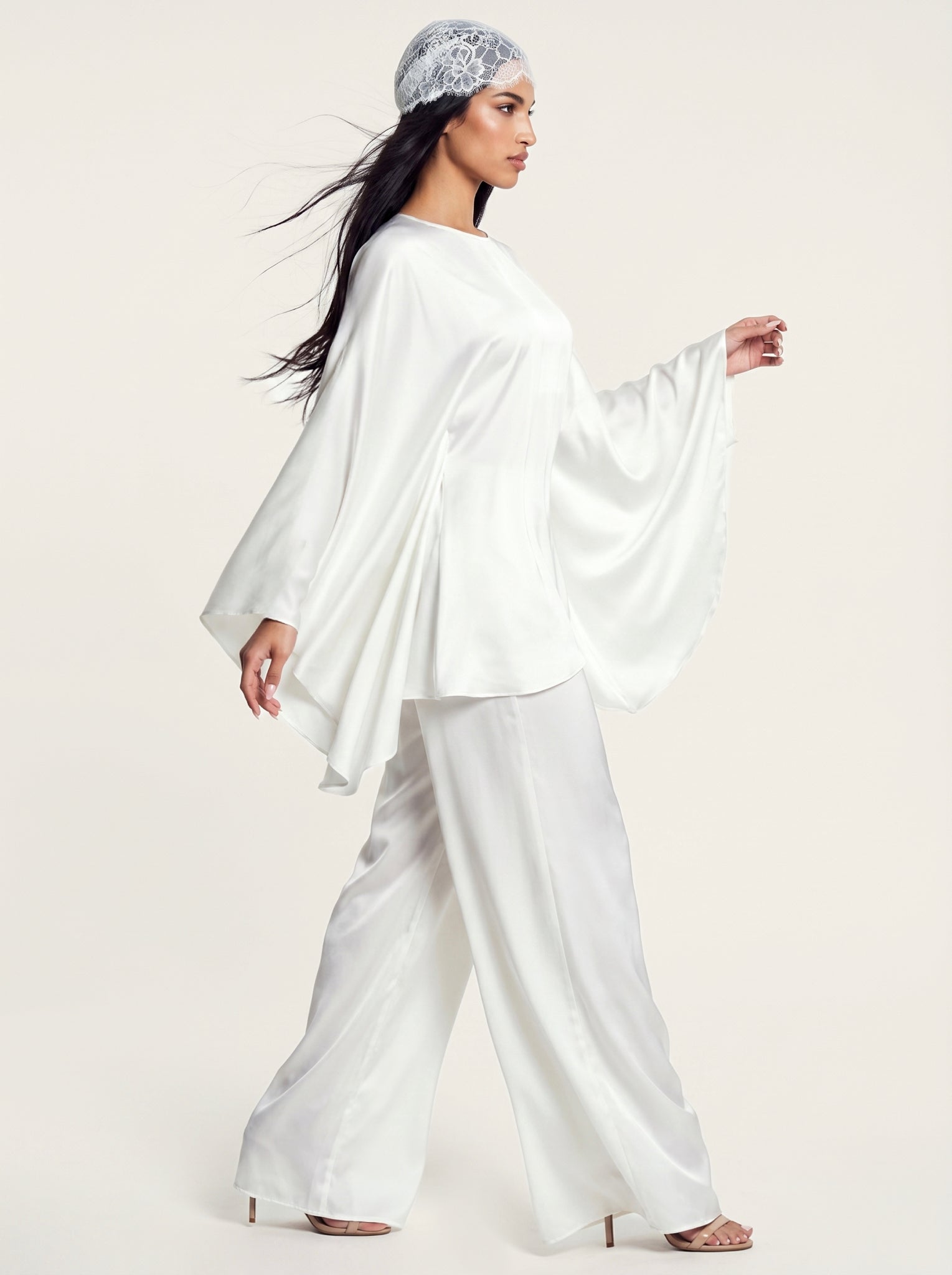 Aura Set - White